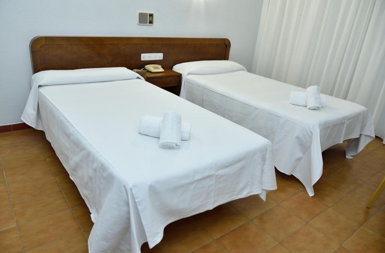 Hotel Sierra De Arcos Andorra Eksteriør bilde