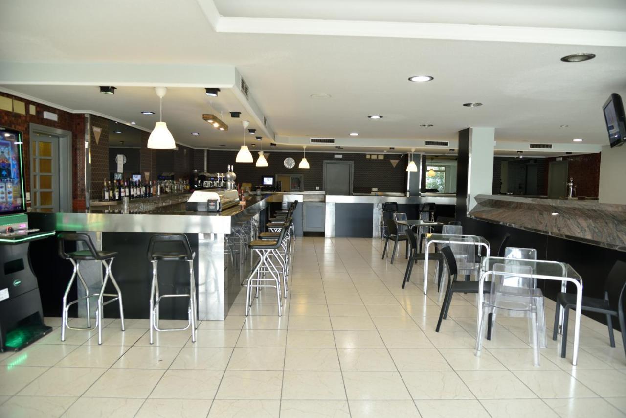 Hotel Sierra De Arcos Andorra Eksteriør bilde