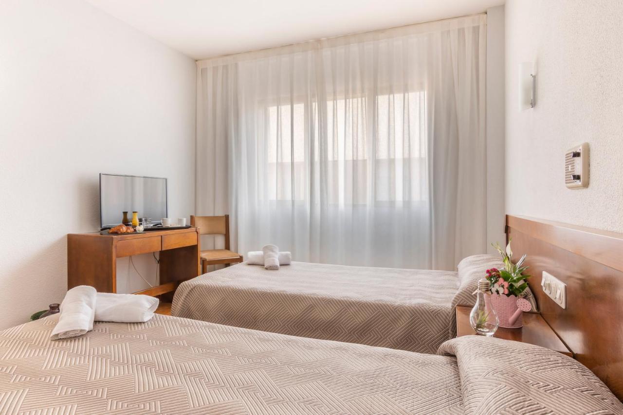 Hotel Sierra De Arcos Andorra Eksteriør bilde