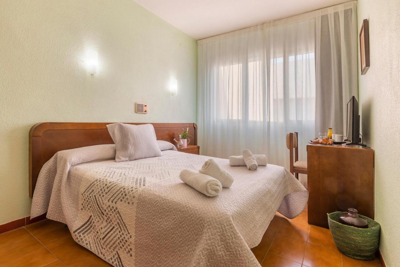 Hotel Sierra De Arcos Andorra Eksteriør bilde