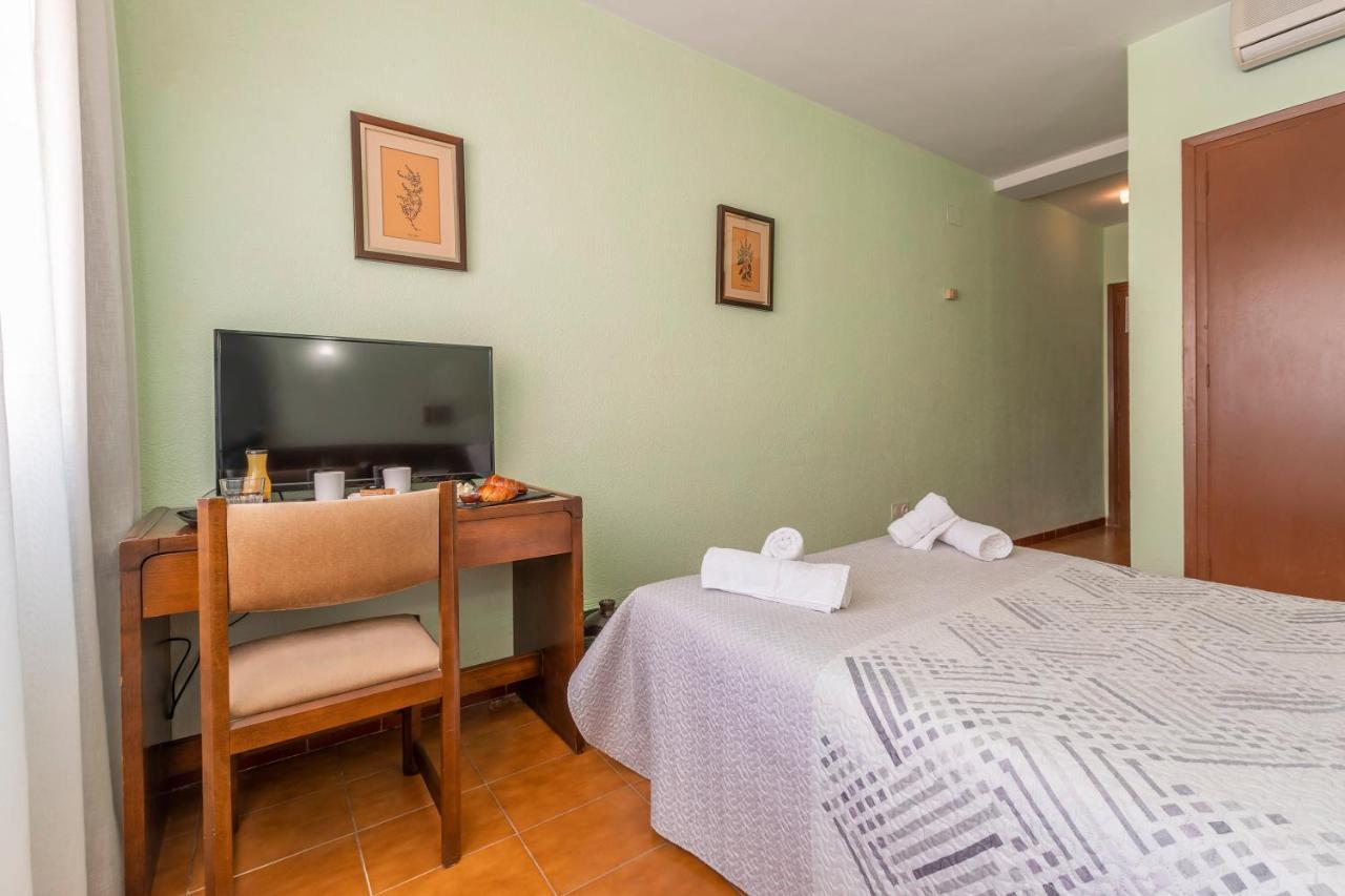 Hotel Sierra De Arcos Andorra Eksteriør bilde